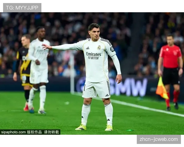 塞巴略斯确诊右腿比目鱼肌受伤，将缺席四周